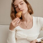 Náhrdelník s tygřím okem a zirkony Dorothée, Hnědá 40 cm + 6 cm (prodloužení)