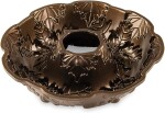 Nordic Ware Hliníková forma na bábovku Autumn Wreath 2,4 l, hnědá barva, kov