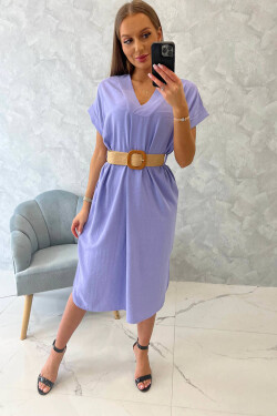Šaty s ozdobným páskem fialové barvy