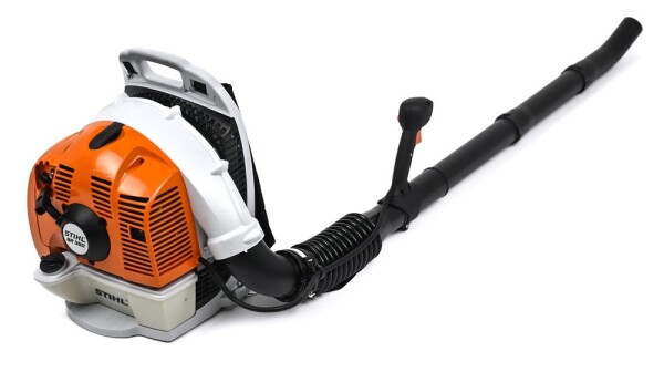 Benzínový zádový fukar na listí STIHL BR 350