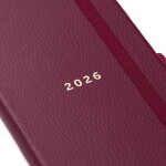 Busy B Plánovací diář Slim Burgundy 2026, červená barva, papír