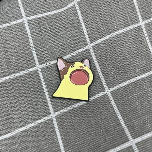 Pinarna.cz Kočka s otevřenou pusou (meme)