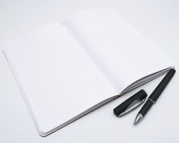 Notes tečkovaný A5 Slon