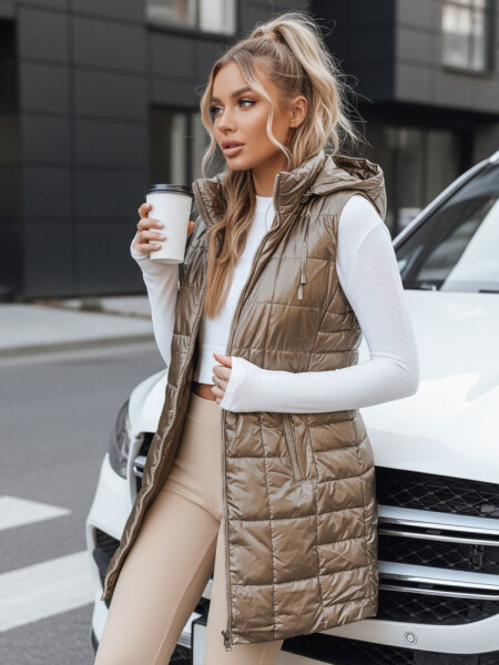 Dámská prošívaná vesta s kapucí TY5258 zlatá - Fashion Street L