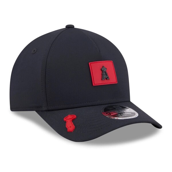 New Era Pánská kšiltovka Los Angeles Angels MLB 2026 Clubhouse 9FORTY M-Crown A-Frame Snapback
