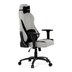 Herní křeslo, stříbrná látka, houpací mechanismus, polohování opěradla 90°-180°, 3D područky, polštáře z paměťové pěny,