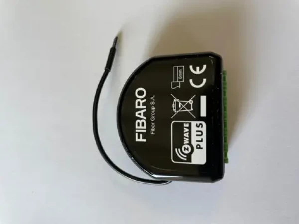 Chytrý stmívač Fibaro Z-Wave Plus (FIB-FGD-212)