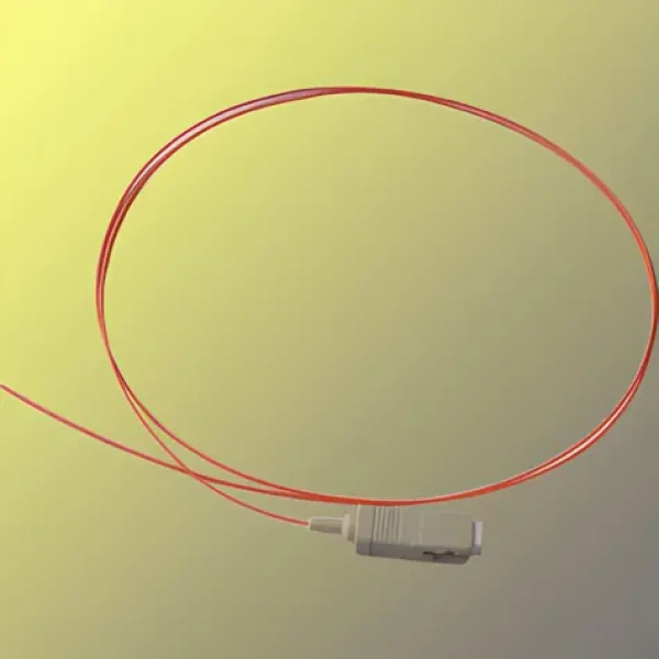 OEM SC / Optický pigtail / 9/125 SM OS2 / 1 m / 0,9 mm (2010)