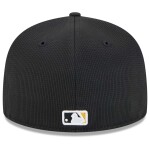 New Era Pánská kšiltovka Pittsburgh Pirates MLB 2025 Spring Training 59FIFTY Fitted Velikost: 7 1/8