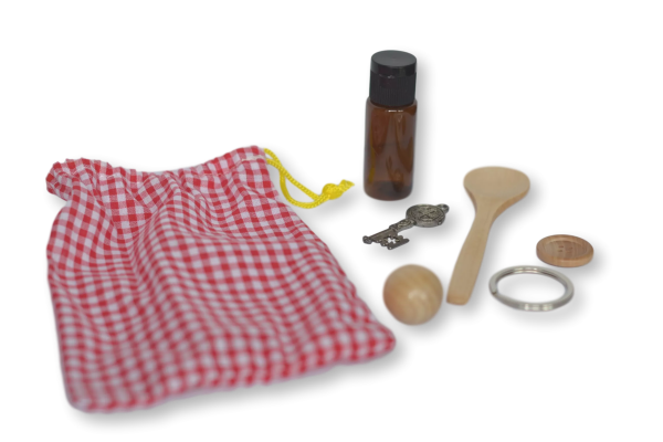 Moyo Montessori Moyo Montessori Tajemný sáček - drobné předměty