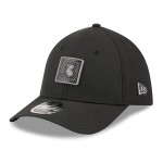 New Era Pánská kšiltovka Chicago Bears NFL "B" Black 2026 Training Camp 39THIRTY Flex Velikost: S/M