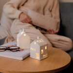 Räder Porcelánový svícen domeček Peace, bílá barva, porcelán