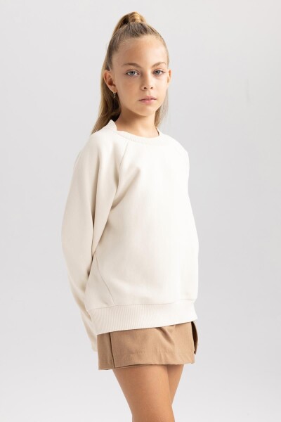 DEFACTO Girl's Oversize Fit Crew Neck Soft Fuzzy Sweatshirt