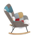 Křeslo houpací, potah patchwork látka, dřevěné nohy, masiv kaučukovník