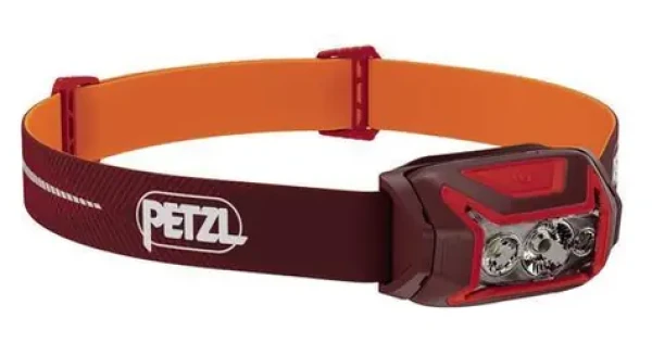 Petzl Actik Core červená / Čelová svítilna / 625 lm / dosvit až 115 m / 1250 mAh / IPX4 (E065AB02)