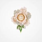 Luxusní brož ve tvaru květu se zlatou perlou Arlette, Champagne