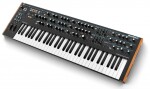 Novation Summit (rozbalené)