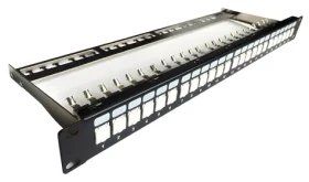 DATACOM Patch panel 24p. CAT6A černý / 1U / STP / 19" / beznástrojový / vyvazovací lišta (3132)