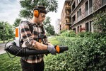 Aku zádový fukar na listí STIHL BRA 280 B