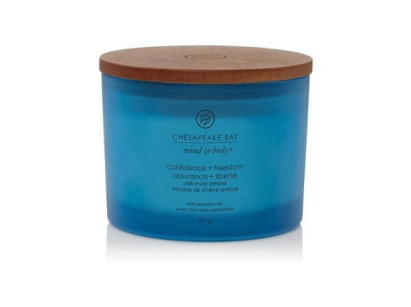 Vonná svíčka CHESAPEAKE BAY CANDLE Confidence Freedom 312g / 3 knoty