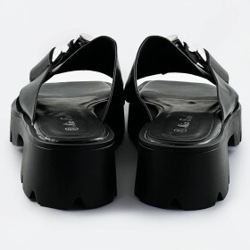 Černé dámské pantofle s traktorovou podrážkou (AE109) Barva: odcienie czerni, Velikost: XL (42)