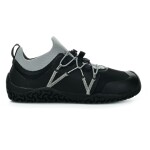Reima Vaellus Black