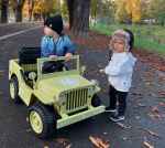Mamido Dětský elektrický vojenský Jeep Willys 4x4 béžový