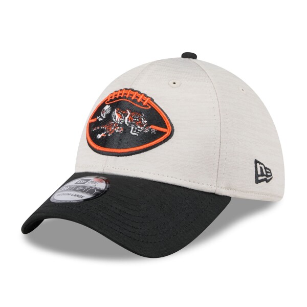 New Era Pánská kšiltovka Cincinnati Bengals NFL Historic 2024 Sideline 39THIRTY Flex Velikost: M/L