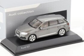 Audi Q7 - 1:43 - Spark - 2015 - Šedá