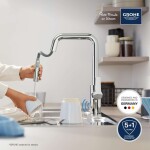 GROHE - QuickFix Start Elektronická dřezová baterie s výsuvnou sprškou, bateriové napájení, chrom 1012430000