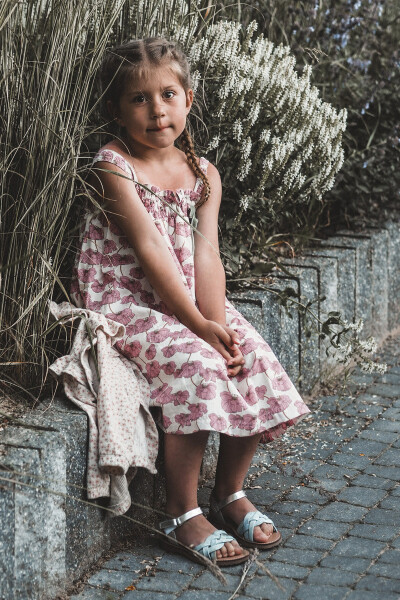 Dětské sandálky se suchým zipem s propletenými pásky modré Dianttha 25