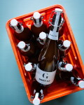 Nicolas Vahé Nealkoholické zázvorové pivo 750 ml, hnědá barva, sklo