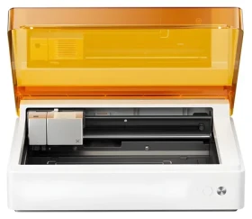 XTool M1 Ultra 20 W / Laserová gravírka / 4 v 1 / sada Deluxe V1.0 / pracovní plocha 300x300 mm (P1030692)