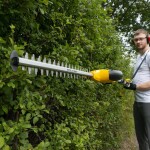 Elektrické teleskopické nůžky na živý plot Powerplus POWXG2044