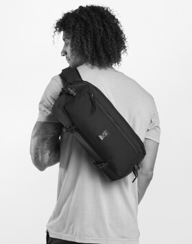 Chrome Industries Kadet Black XRF
