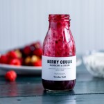 Nicolas Vahé Ovocná omáčka Coulis Raspberry & Cherry 250 ml, červená barva, sklo