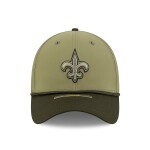 New Era Pánská kšiltovka New Orleans Saints NFL 2025 Salute to Service 39THIRTY Flex Velikost: L/XL
