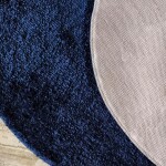 DumDekorace Kulatý huňatý koberec s vysokým vlasem tmavě modrý Šířka: 100 cm | Délka: 100 cm