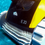 Bazénový vysavač Dolphin E20 (Čistí dno a stěny)