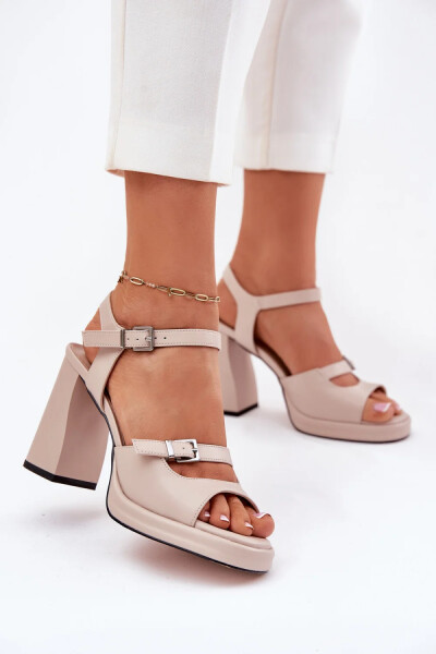Sandály na podpatku model 212826 Step in style 37
