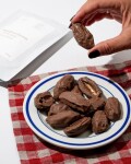 Vilgain Medjool datle v čokoládě – mléčná čokoláda 100 g
