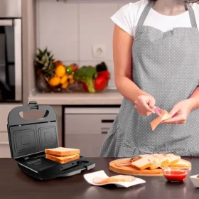 Black+Decker BXSA753E černá, nerez / Sendvičovač / 750 W / 2 sendviče (ES9680140B)