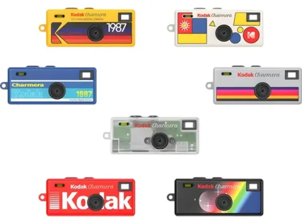 Kodak Charmera / Digitální fotoaparát na klíčenku / 1,6 Mpx CMOS / USB-C / microSD (4897116931801)