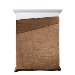 DumDekorace Moderní prošívaný přehoz LUIZ hnědý Šířka: 170 cm | Délka: 210 cm