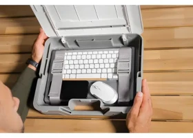 Fellowes BREYTA bílá / Kufřík se stojanem na notebook / do 14" / nastavitelná výška 5 pozic / uzamykatelný