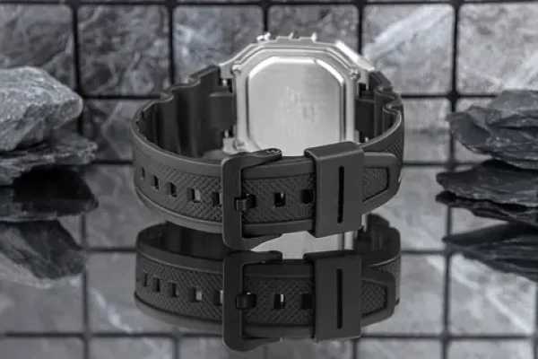 Casio W-218HM-7AVDF / Pánské digitální hodinky / S dárkovou krabičkou (W-218HM-7AVDF)
