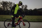 Kraťasy FORCE FASHION se šráky a vložkou, černo-fluo (Barva černo-fluo, velikost XS)