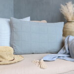 Chic Antique Prošívaný povlak na polštář Aix Vintage Sky Blue 60 × 40 cm, modrá barva, textil