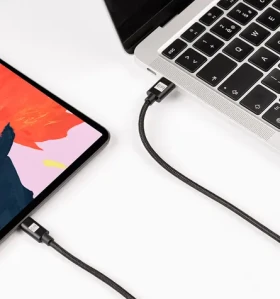 ER POWER USB-C/Lightning kabel černá / Datový kabel / USB-C - Lightning / 2 m / MFi certifikace (ERPWCL200BK)