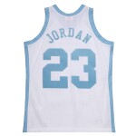 Mitchell & Ness Pánský retro dres North Carolina Tar Heels NCAA Michael Jordan #23 1983-84 Velikost: L